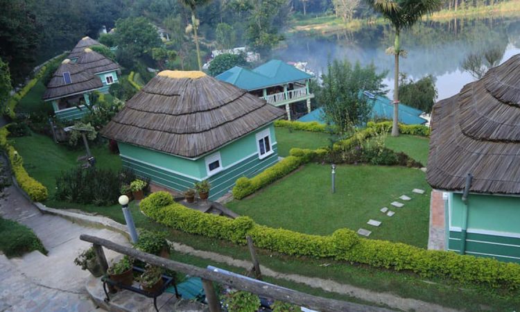 Bunyonyi Safaris Resort